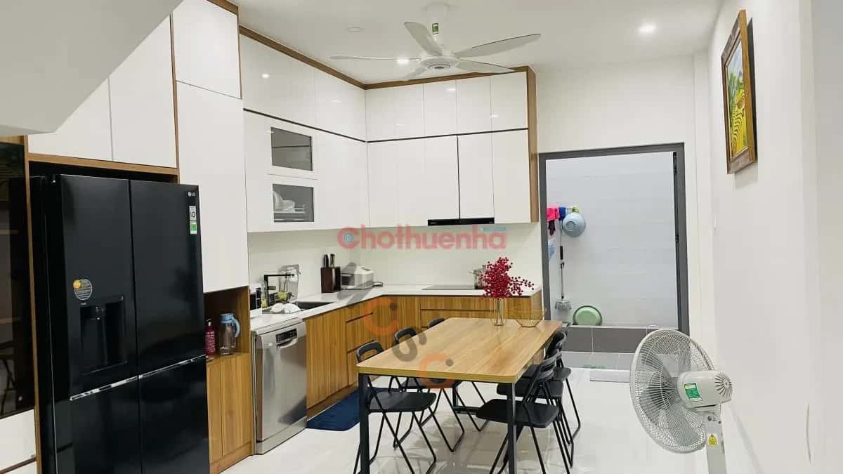 Cho thuê nhà hẻm Đường Lê Văn Quới Bình Tân, TP.HCM – 3 phòng ngủ, giá 15 triệu — Hình 2