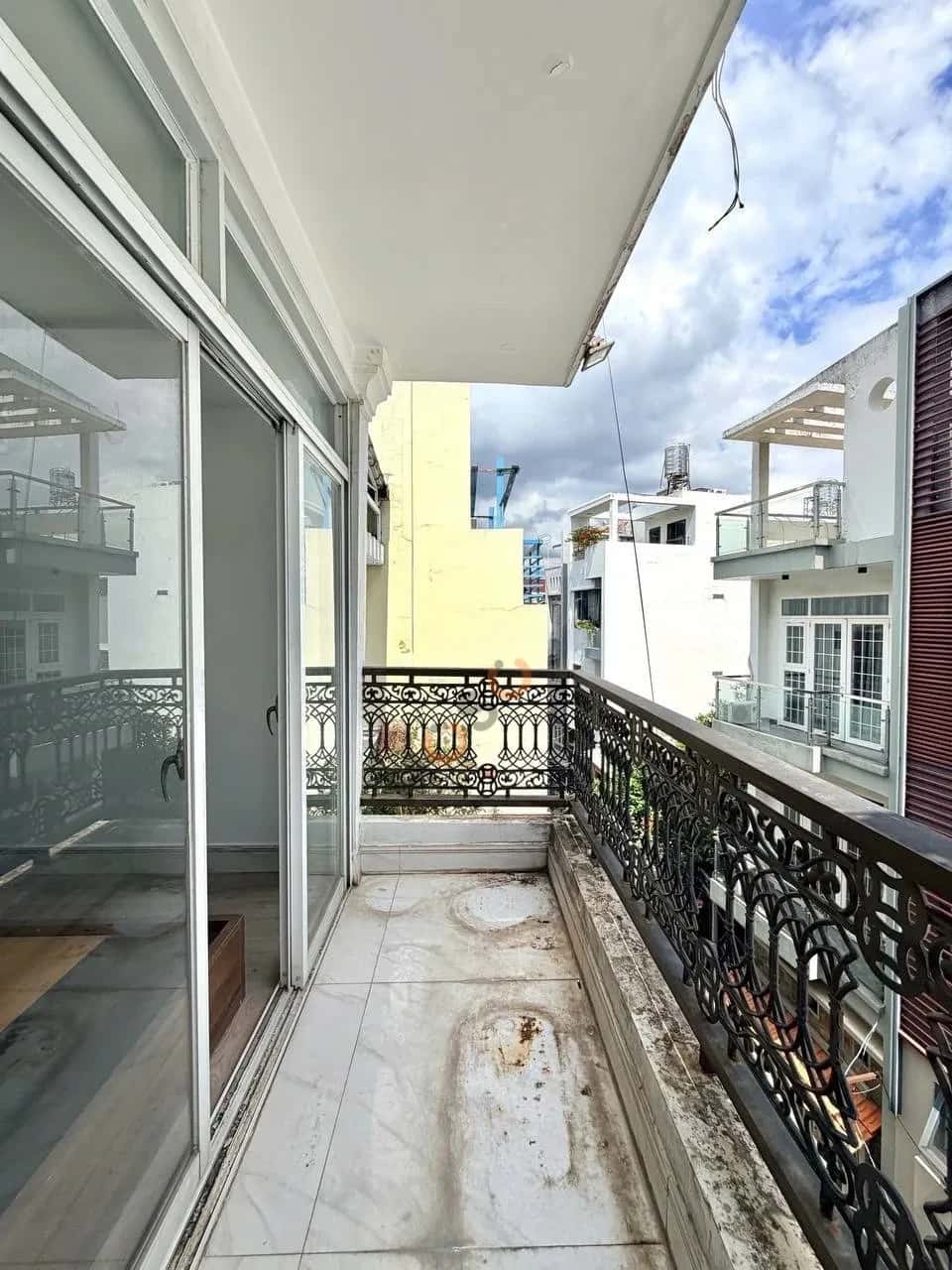 Cho thuê căn hộ chung cư Đường Phan Đình Phùng Cầu Kiệu, TP.HCM – 1 phòng ngủ, giá 6.2 triệu — Hình 3