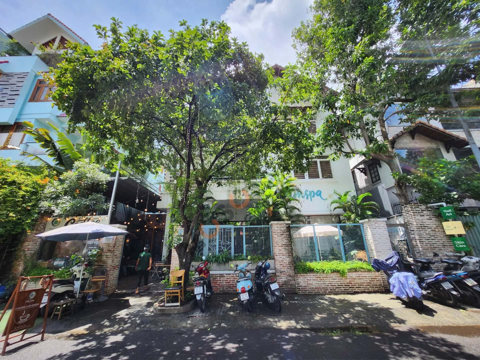 Cho thuê nhà mặt tiền Hoa Mai Quận Phú Nhuận, TP.HCM – 1 phòng ngủ, giá 85 triệu Cho thuê nhà mặt tiền Hoa Mai Quận Phú Nhuận, TP.HCM – 1 phòng ngủ, giá 85 triệu