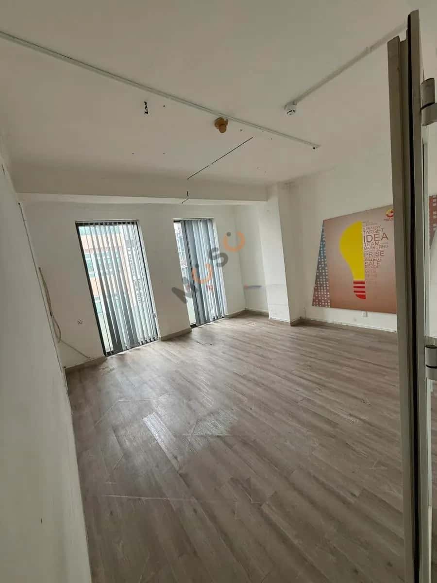 Cho thuê văn phòng Đường Huỳnh Văn Bánh Quận Phú Nhuận, TP.HCM – giá 33 triệu — Hình 2