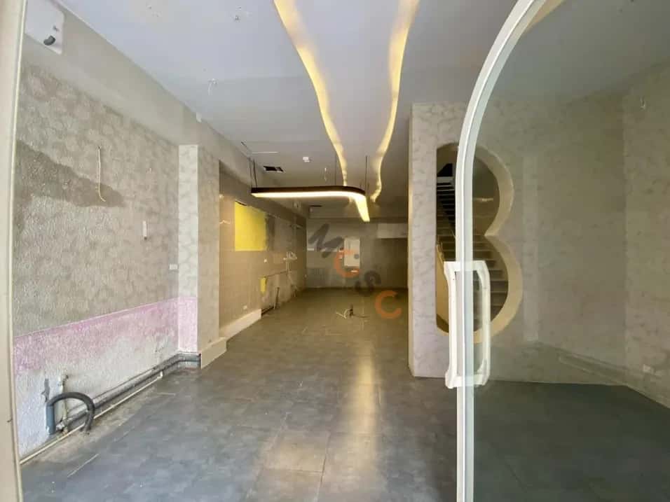 Cho thuê nhà mặt tiền Phố Mai Hắc Đế Hai Bà Trưng, Hà Nội – giá 55 triệu — Hình 2