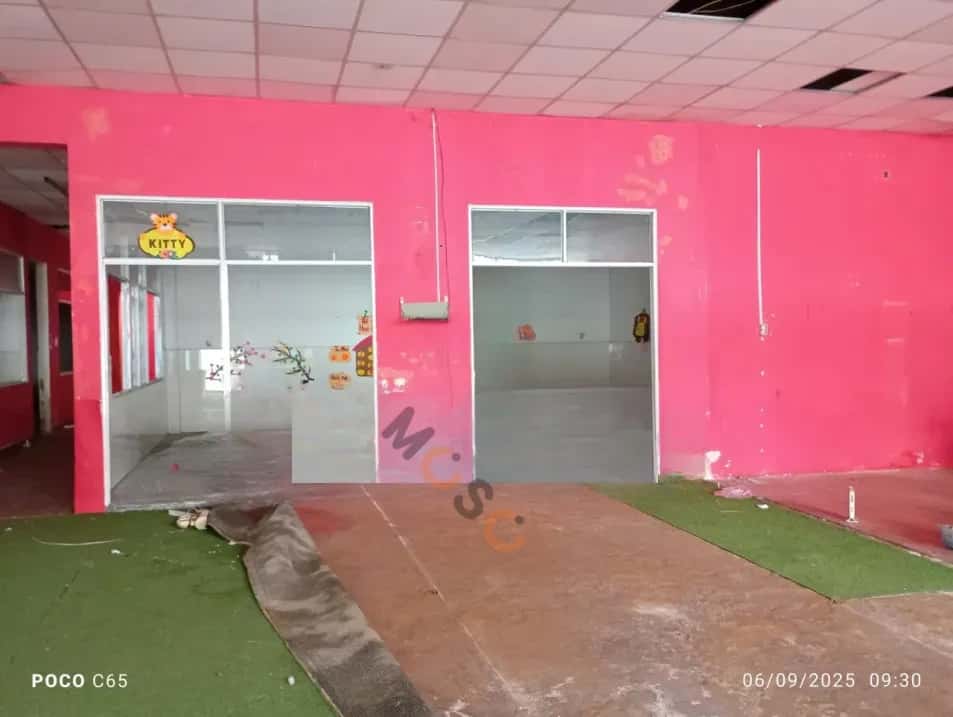 Cho thuê nhà mặt tiền Đường Đỗ Xuân Hợp Thành phố Thủ Đức, TP.HCM – 5 phòng ngủ, giá 50 triệu — Hình 3