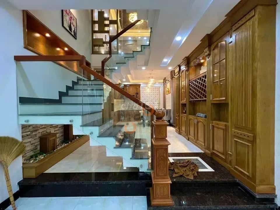Cho thuê nhà hẻm Đường Điện Biên Phủ Quận 10, TP.HCM – 4 phòng ngủ, giá 27 triệu — Hình 3