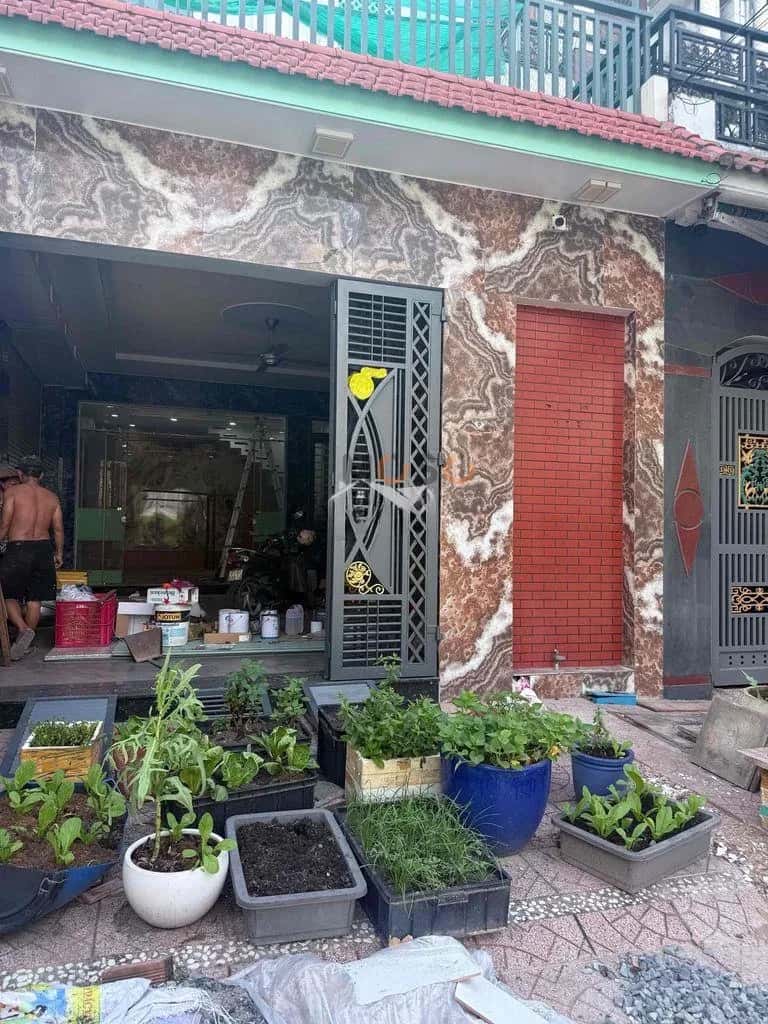 Cho thuê nhà mặt tiền Đường C Dĩ An, TP.HCM – giá 10 triệu