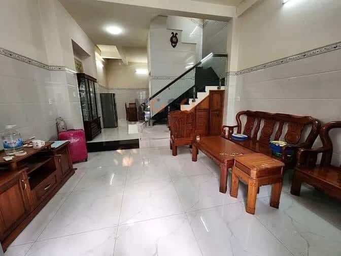 Cho thuê nhà hẻm Quận 7, Ho Chi Minh – 3 phòng ngủ, giá 20 triệu — Hình 2