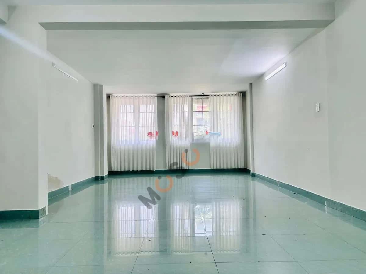 Cho thuê nhà mặt tiền Yên Thế Tân Bình, TP.HCM – 5 phòng ngủ, giá 40 triệu