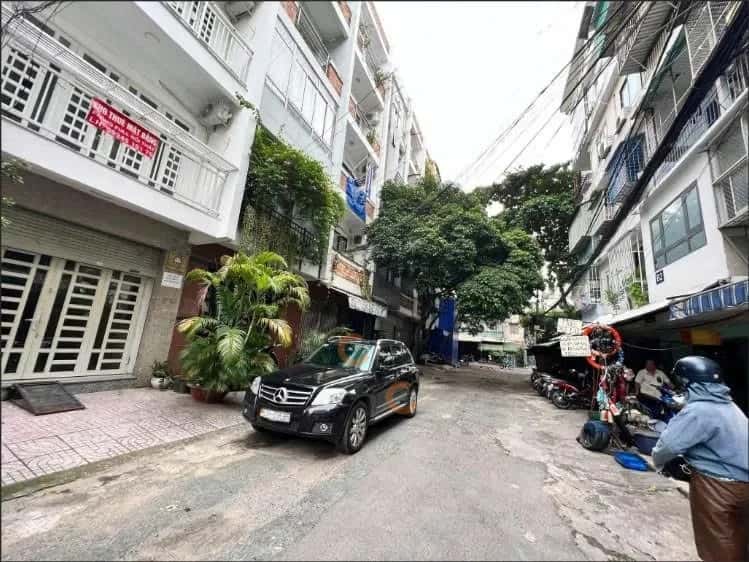 Bán nhà hẻm Hoàng Sa Quận 1, TP.HCM – 5 phòng ngủ, giá 15.5 tỷ Bán nhà hẻm Hoàng Sa Quận 1, TP.HCM – 5 phòng ngủ, giá 15.5 tỷ