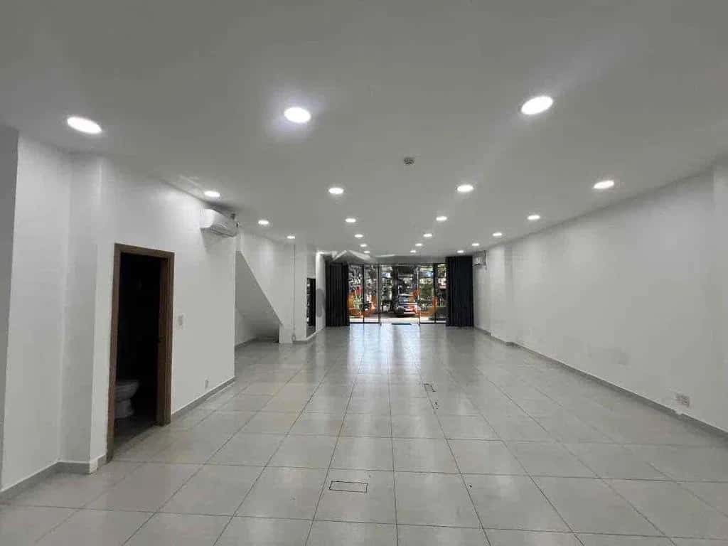 Cho thuê nhà mặt tiền Quận 2 cũ, TP.HCM – giá 32 triệu — Hình 2 Cho thuê nhà mặt tiền Quận 2 cũ, TP.HCM – giá 32 triệu — Hình 2