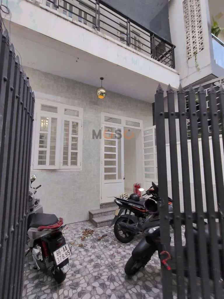 Cho thuê nhà hẻm Võ Văn Ngân Thủ Đức, Ho Chi Minh – 4 phòng ngủ, giá 15 triệu — Hình 2