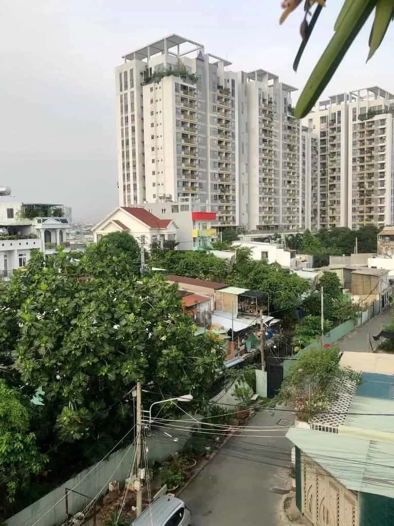 Cho thuê nhà hẻm Quốc lộ 13 Thành phố Hồ Chí Minh, TP.HCM – 4 phòng ngủ, giá 25 triệu — Hình 2