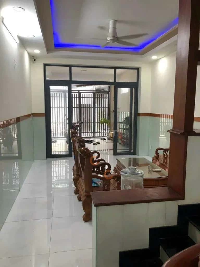 Cho thuê nhà hẻm Tân Thới Hiệp 8 Quận 12, TP.HCM – 10 phòng ngủ, giá 18 triệu — Hình 2