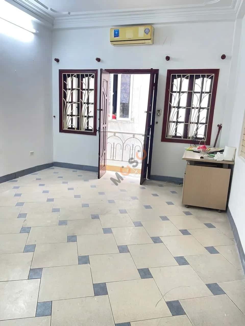 Cho thuê nhà hẻm Phố Đặng Tiến Đông Đống Đa, Hà Nội – 4 phòng ngủ, giá 14.5 triệu — Hình 2