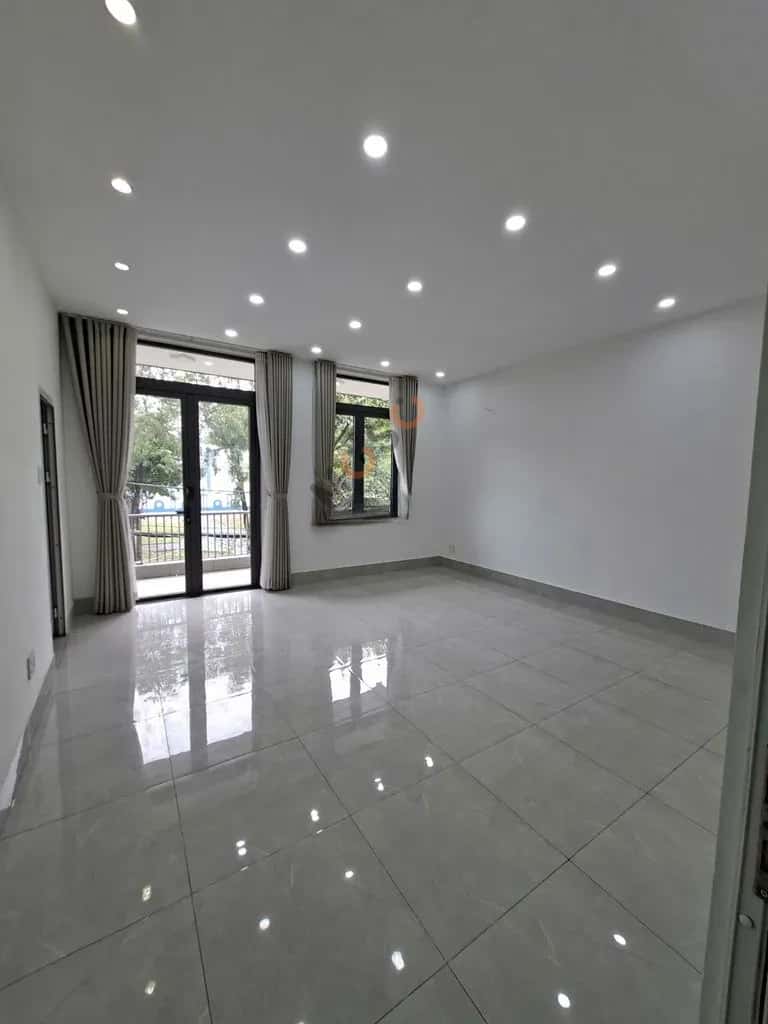 Cho thuê nhà mặt tiền Đường Số 30 Bình Tân, TP.HCM – 6 phòng ngủ, giá 25 triệu
