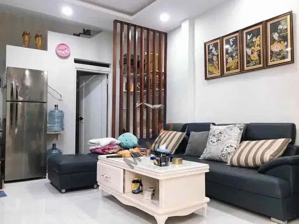 Cho thuê nhà hẻm Đường Nguyễn Kiệm Quận Phú Nhuận, TP.HCM – 2 phòng ngủ, giá 10 triệu — Hình 2 Cho thuê nhà hẻm Đường Nguyễn Kiệm Quận Phú Nhuận, TP.HCM – 2 phòng ngủ, giá 10 triệu — Hình 2