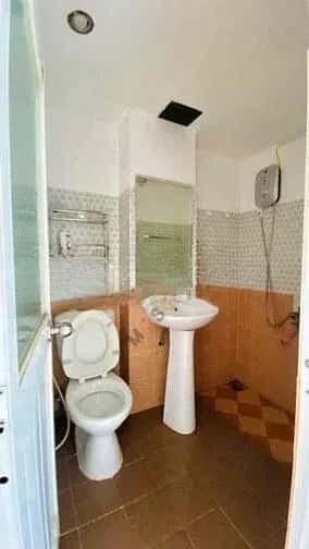 Cho thuê phòng trọ Quận 1, Ho Chi Minh – 1 phòng ngủ, giá 4.5 triệu — Hình 3