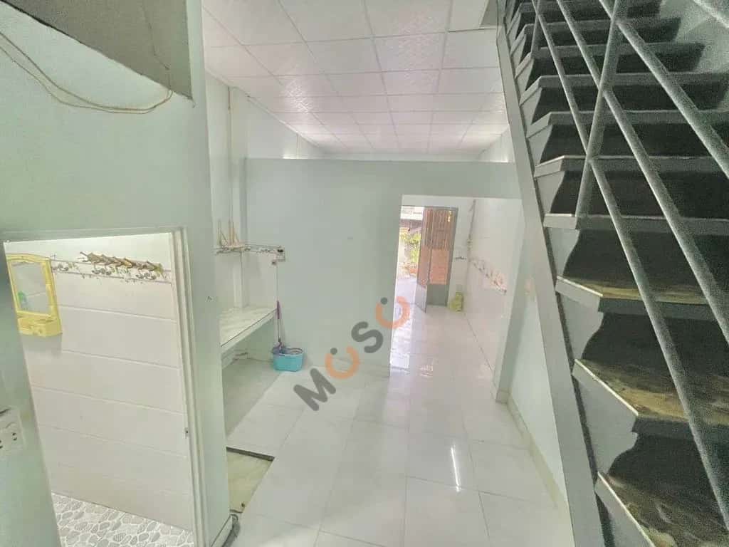 Cho thuê nhà hẻm Hương Lộ 2 Bình Tân, Ho Chi Minh – 2 phòng ngủ, giá 7.5 triệu — Hình 3
