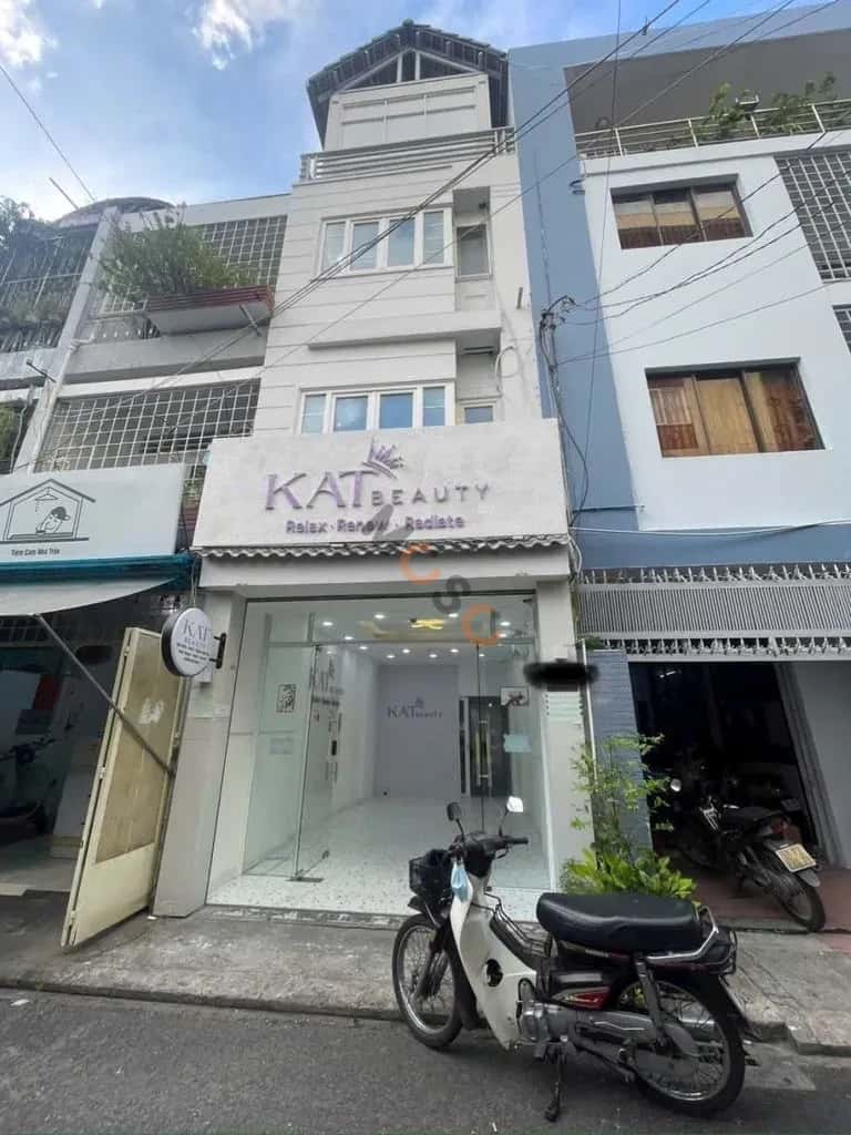 Cho thuê nhà hẻm Đường Cao Thắng Quận 3, TP.HCM – 5 phòng ngủ, giá 20 triệu Cho thuê nhà hẻm Đường Cao Thắng Quận 3, TP.HCM – 5 phòng ngủ, giá 20 triệu