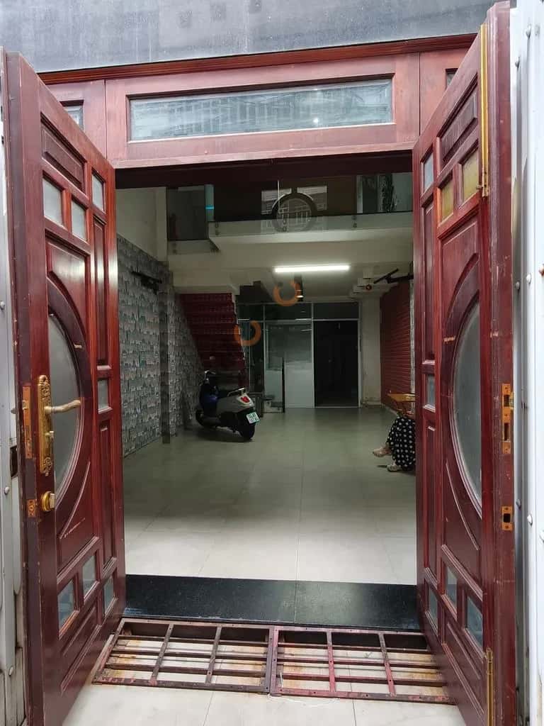 Cho thuê nhà hẻm Đường Cao Thắng Quận 3, TP.HCM – 5 phòng ngủ, giá 20 triệu — Hình 3 Cho thuê nhà hẻm Đường Cao Thắng Quận 3, TP.HCM – 5 phòng ngủ, giá 20 triệu — Hình 3