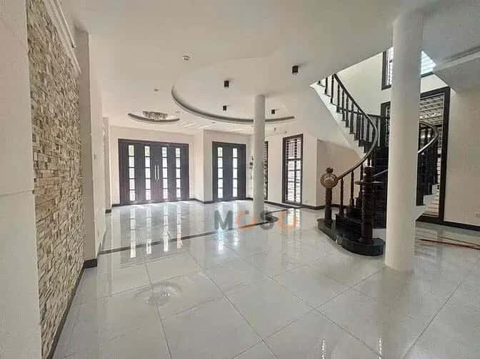 Cho thuê nhà hẻm Hương lộ 2 Bình Tân, TP.HCM – 6 phòng ngủ, giá 45 triệu — Hình 3