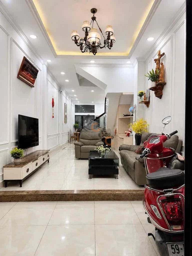 Cho thuê nhà hẻm Đường Nguyễn Hồng Đào Quận Tân Bình, TP.HCM – 4 phòng ngủ, giá 30 triệu — Hình 2
