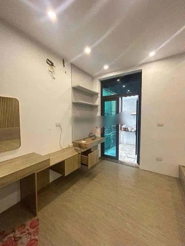 Cho thuê nhà hẻm Khâm Thiên Văn Miếu - Quốc Tử Giám, Hà Nội – 3 phòng ngủ, giá 15 triệu — Hình 2