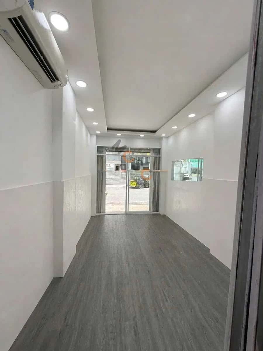 Cho thuê nhà hẻm Bạch Mã Quận 10, TP.HCM – 3 phòng ngủ, giá 19 triệu