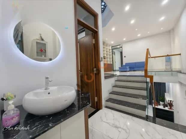 Cho thuê nhà hẻm Đường Lê Thánh Tôn Nha Trang, Khánh Hòa – 3 phòng ngủ, giá 7 triệu — Hình 3 Cho thuê nhà hẻm Đường Lê Thánh Tôn Nha Trang, Khánh Hòa – 3 phòng ngủ, giá 7 triệu — Hình 3