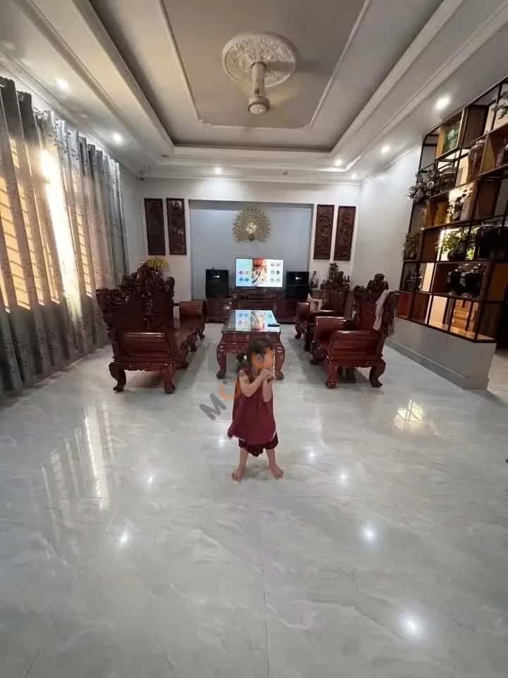 Bán nhà mặt tiền Thôn 4 Huyện Vĩnh Tường, Vĩnh Phúc – 3 phòng ngủ, giá 12.5 tỷ — Hình 2 Bán nhà mặt tiền Thôn 4 Huyện Vĩnh Tường, Vĩnh Phúc – 3 phòng ngủ, giá 12.5 tỷ — Hình 2