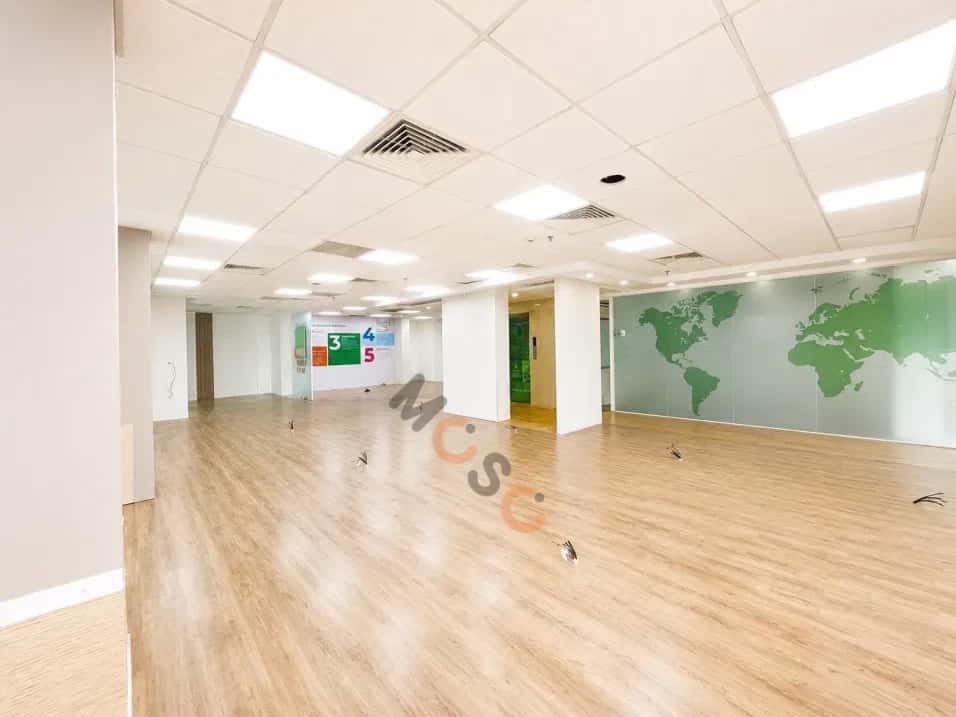 Cho thuê nhà mặt tiền Đường Nguyễn Thị Minh Khai Quận 1, TP.HCM – giá 100 triệu — Hình 2