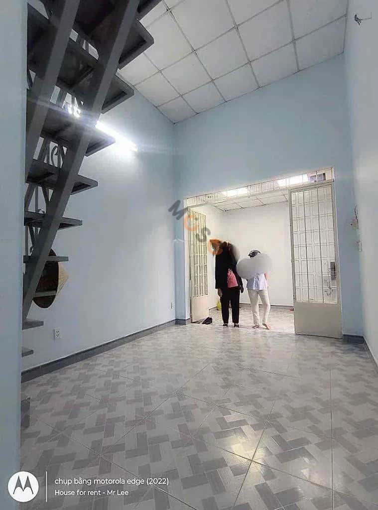Cho thuê nhà hẻm Đường Đỗ Nhuận Tân Phú, TP.HCM – 2 phòng ngủ, giá 6.5 triệu — Hình 2
