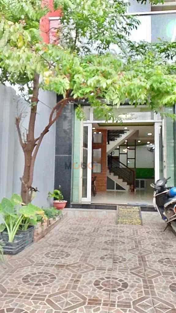 Cho thuê nhà hẻm Chiến Lược Quận Bình Tân, TP.HCM – 3 phòng ngủ, giá 13 triệu — Hình 2 Cho thuê nhà hẻm Chiến Lược Quận Bình Tân, TP.HCM – 3 phòng ngủ, giá 13 triệu — Hình 2