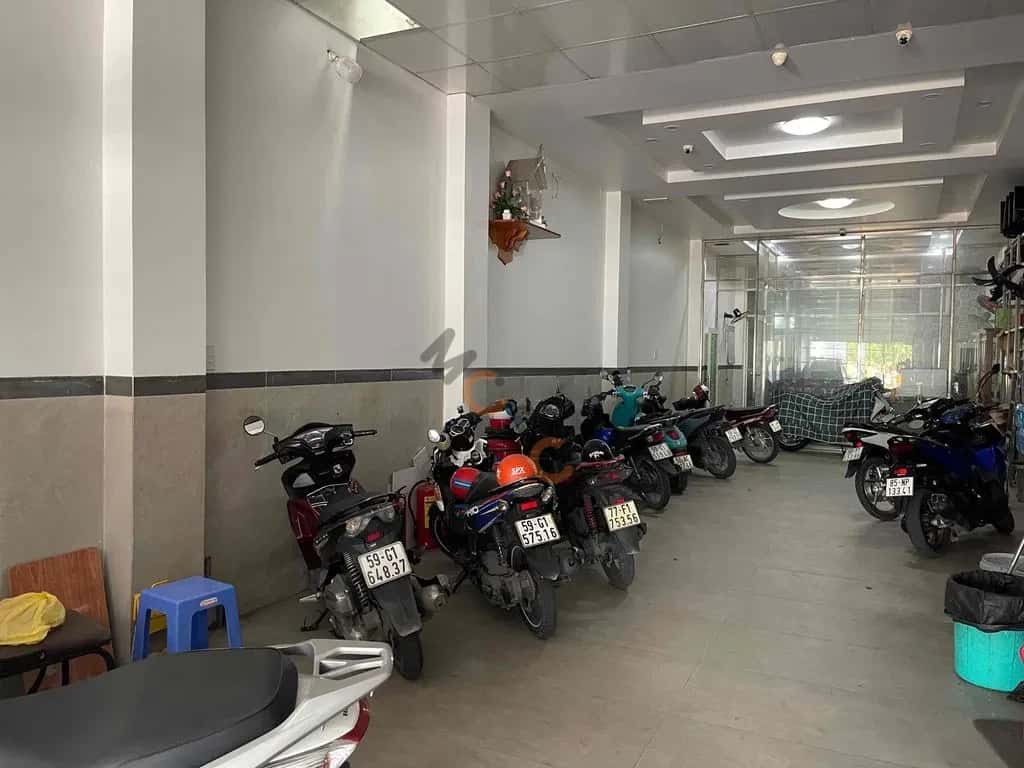 Bán nhà mặt tiền Hà Huy Giáp Quận 12, TP.HCM – 6 phòng ngủ, giá 13.8 tỷ — Hình 3