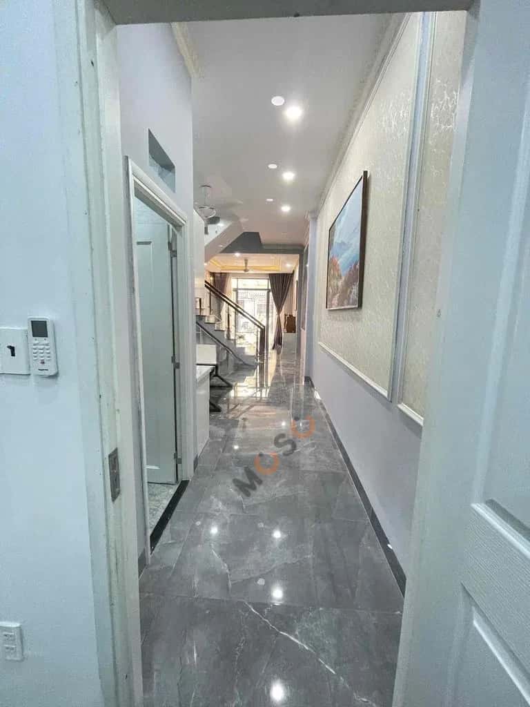 Bán nhà mặt tiền đường D1, Khu nhà ở thương mại Hoàng Nam 3 Dĩ An, TP.HCM – 4 phòng ngủ, giá 6.1 tỷ - ảnh 3