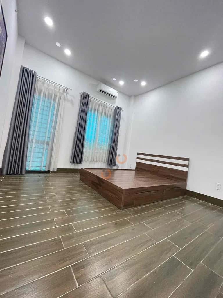 Bán nhà mặt tiền đường D1, Khu nhà ở thương mại Hoàng Nam 3 Dĩ An, TP.HCM – 4 phòng ngủ, giá 6.1 tỷ - ảnh 7