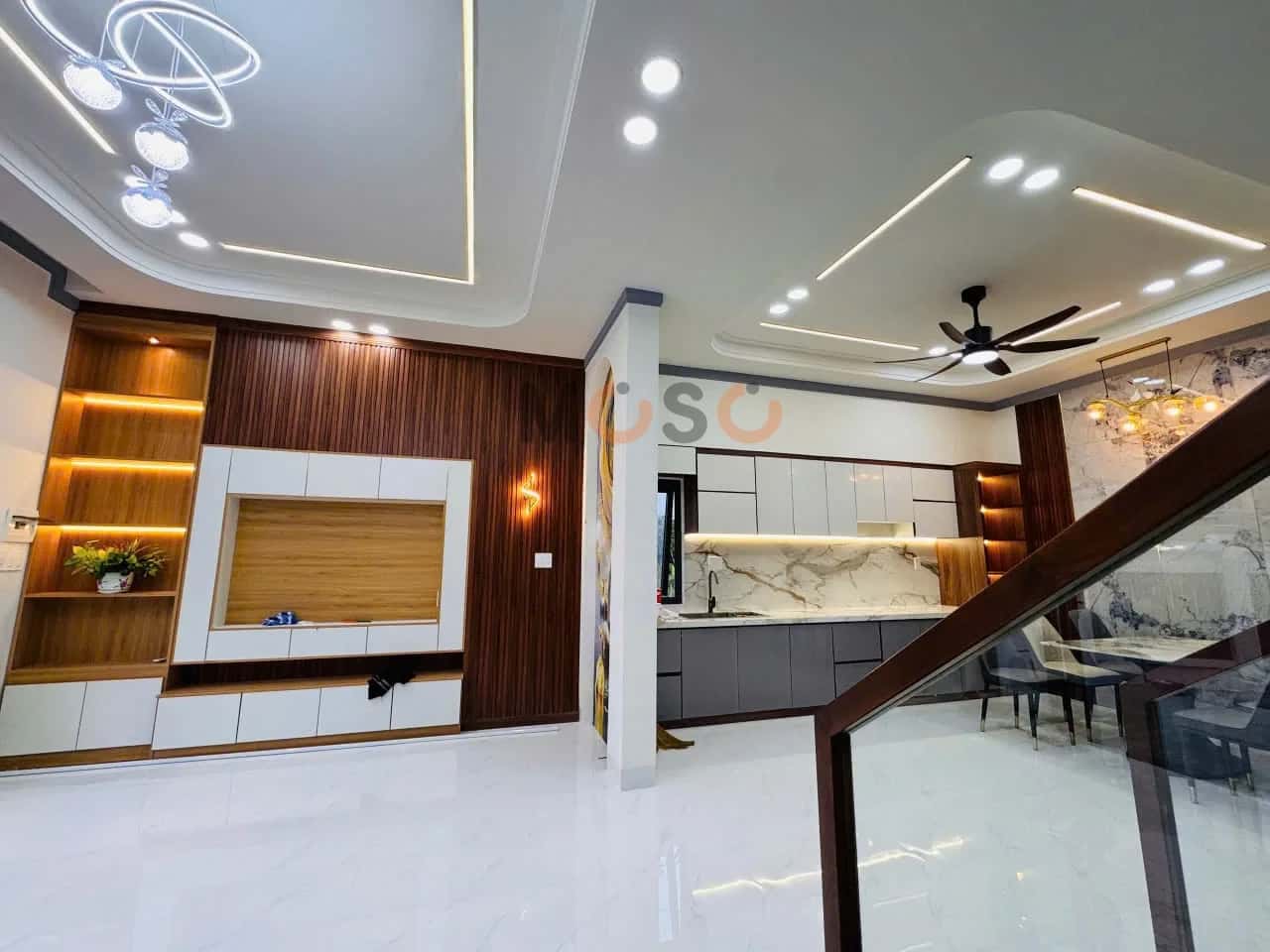 Bán nhà mặt tiền Tân Phong Thành phố Long Khánh, Đồng Nai – 4 phòng ngủ, giá 2 tỷ — Hình 2