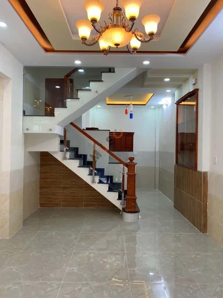 Cho thuê nhà hẻm Phạm Văn Bạch Quận Tân Bình, TP.HCM – 3 phòng ngủ, giá 11.5 triệu — Hình 2