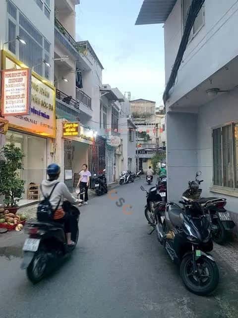 Bán nhà hẻm Vườn Chuối Quận 3, TP.HCM – 2 phòng ngủ, giá 4.7 tỷ — Hình 3 Bán nhà hẻm Vườn Chuối Quận 3, TP.HCM – 2 phòng ngủ, giá 4.7 tỷ — Hình 3