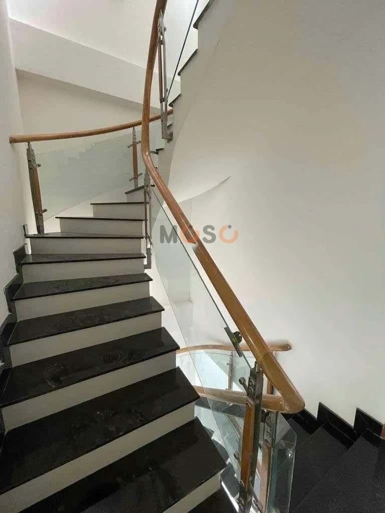 Cho thuê nhà hẻm Đường Nguyễn Văn Yến Quận Tân Phú, TP.HCM – 4 phòng ngủ, giá 18 triệu — Hình 2