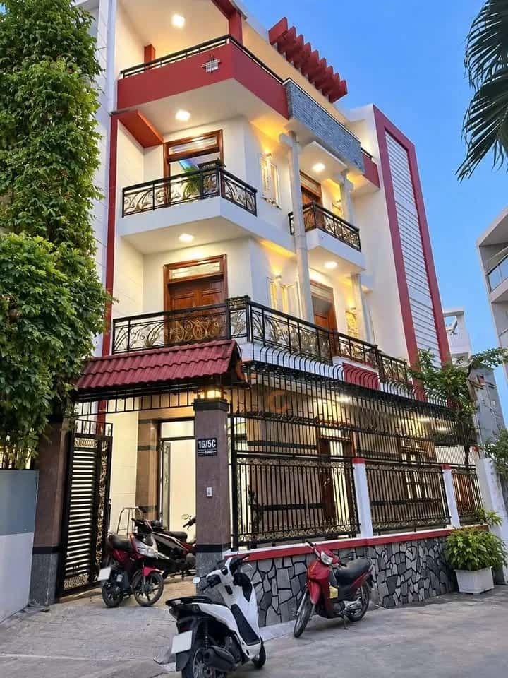 Bán nhà hẻm đường số 18 Quận Gò Vấp, TP.HCM – 4 phòng ngủ, giá 13.5 tỷ — Hình 2 Bán nhà hẻm đường số 18 Quận Gò Vấp, TP.HCM – 4 phòng ngủ, giá 13.5 tỷ — Hình 2