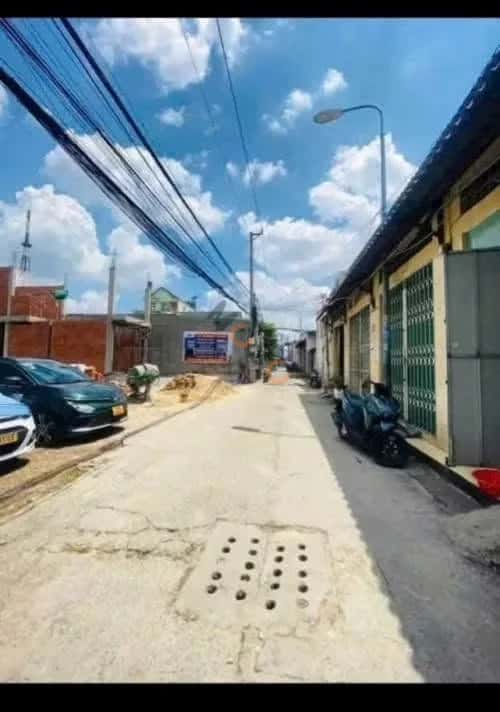 Bán nhà mặt tiền Lái Thiêu 15 Thành phố Thuận An, Bình Dương – 5 phòng ngủ, giá 3.3 tỷ — Hình 3 Bán nhà mặt tiền Lái Thiêu 15 Thành phố Thuận An, Bình Dương – 5 phòng ngủ, giá 3.3 tỷ — Hình 3