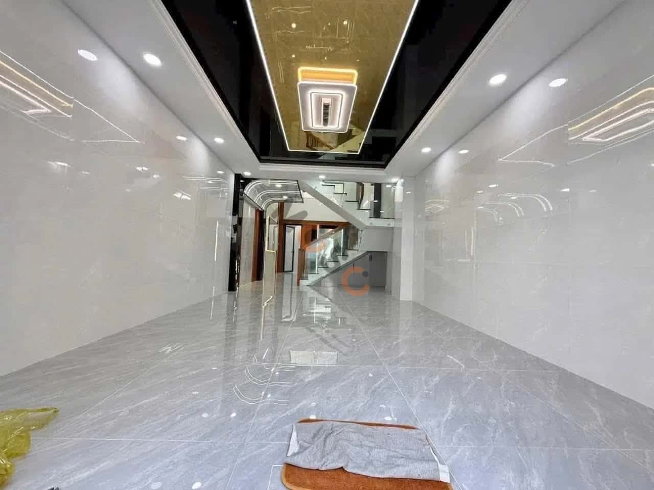 Bán nhà hẻm Lê Thị Riêng Quận 12, TP.HCM – 4 phòng ngủ, giá 7.3 tỷ — Hình 2 Bán nhà hẻm Lê Thị Riêng Quận 12, TP.HCM – 4 phòng ngủ, giá 7.3 tỷ — Hình 2