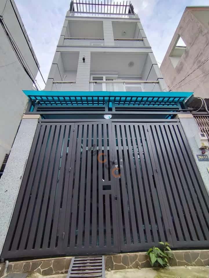 Bán nhà hẻm Lê Văn Khương Quận 12, TP.HCM – 5 phòng ngủ, giá 5.6 tỷ Bán nhà hẻm Lê Văn Khương Quận 12, TP.HCM – 5 phòng ngủ, giá 5.6 tỷ
