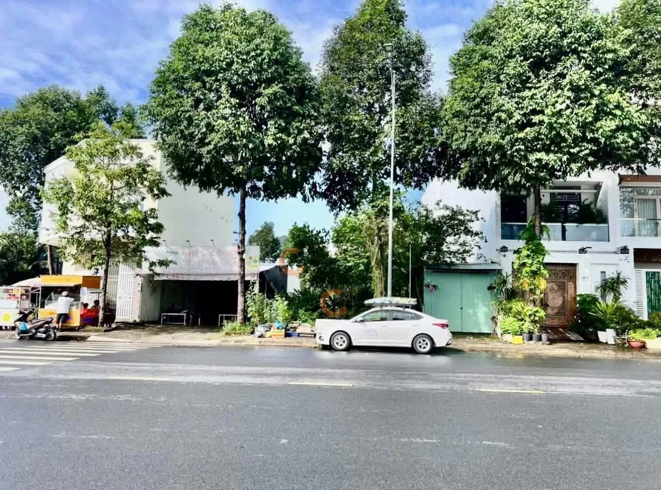 Bán đất đường Nguyễn Văn Lưu (1B) KDC Nam Long Quận Cái Răng, TP. Cần Thơ – giá 6.5 tỷ Bán đất đường Nguyễn Văn Lưu (1B) KDC Nam Long Quận Cái Răng, TP. Cần Thơ – giá 6.5 tỷ