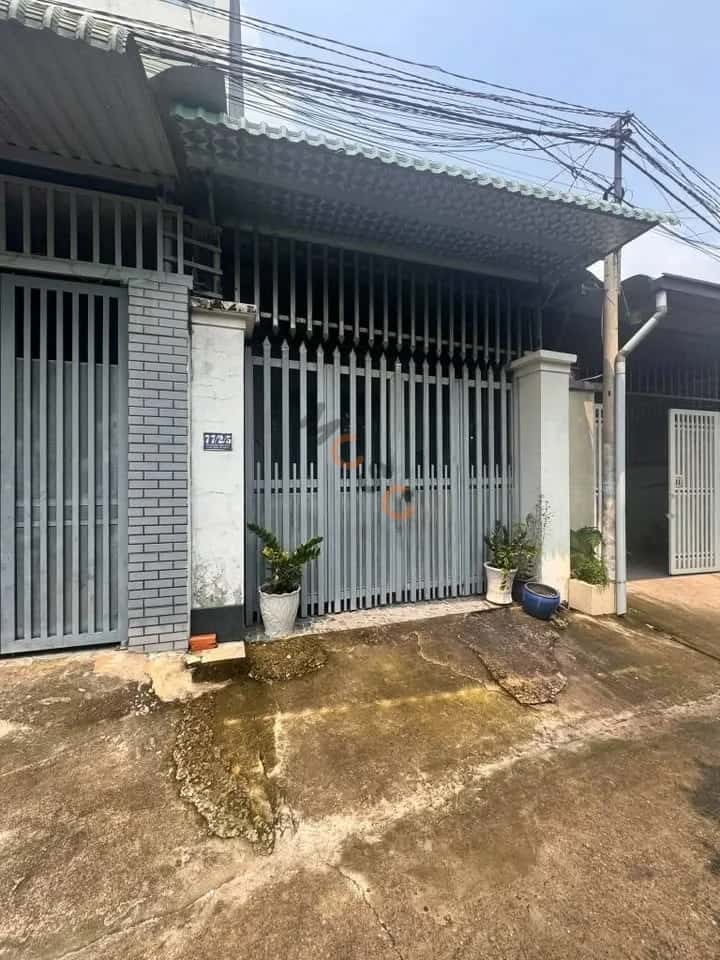 Bán nhà hẻm đường Nguyễn Đức Thuận  Thành phố Thủ Dầu Một, Bình Dương – 2 phòng ngủ, giá 2.3 tỷ