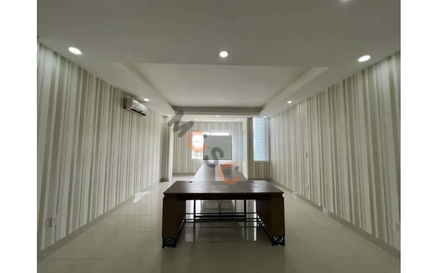 Cho thuê nhà mặt tiền Đường Lê Văn Quới Bình Tân, TP.HCM – 7 phòng ngủ, giá 45 triệu — Hình 2