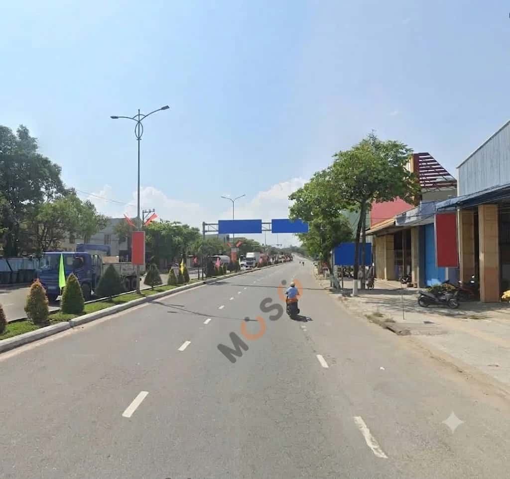 Bán nhà mặt tiền Cách Mạng Tháng 8 Quận Cẩm Lệ, TP. Đà Nẵng – 3 phòng ngủ, giá 9 tỷ — Hình 3 Bán nhà mặt tiền Cách Mạng Tháng 8 Quận Cẩm Lệ, TP. Đà Nẵng – 3 phòng ngủ, giá 9 tỷ — Hình 3