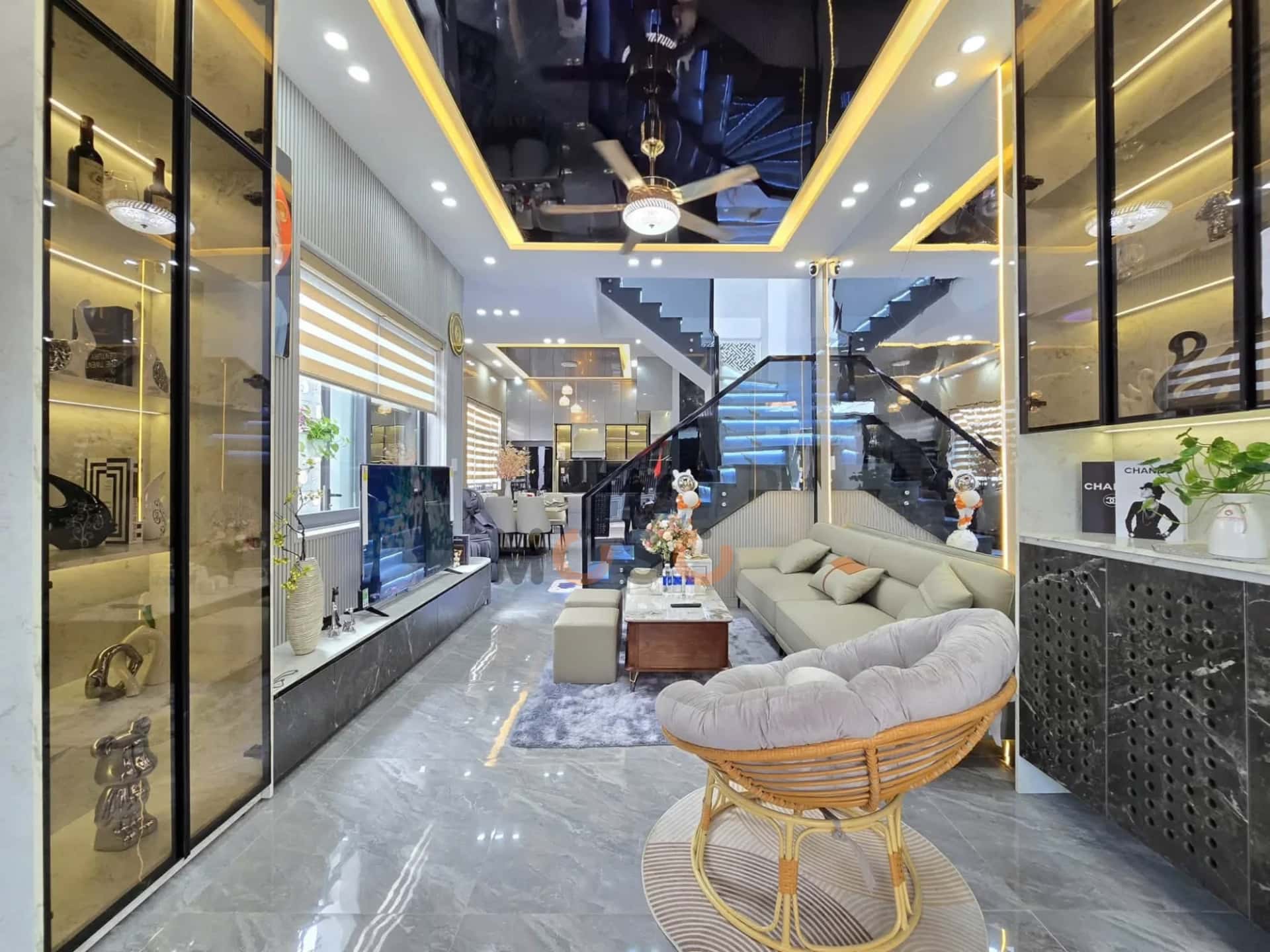 Bán nhà hẻm Điện Biên Phủ Quận Thanh Khê, TP. Đà Nẵng – 3 phòng ngủ, giá 12.5 tỷ — Hình 3 Bán nhà hẻm Điện Biên Phủ Quận Thanh Khê, TP. Đà Nẵng – 3 phòng ngủ, giá 12.5 tỷ — Hình 3