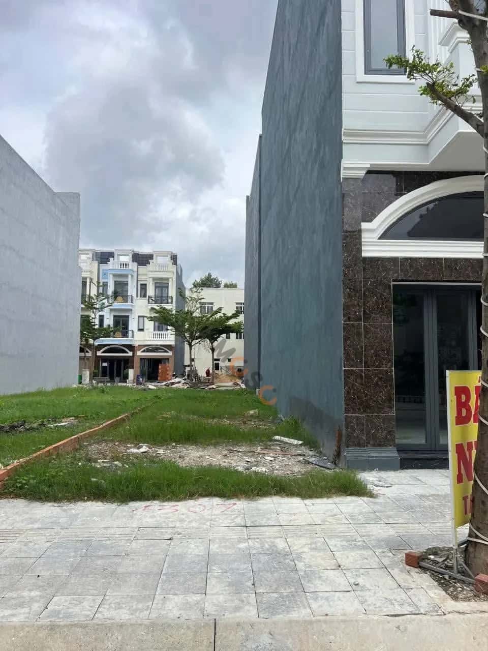 Bán đất đường N4, Khu dân cư Icon Central Thành phố Dĩ An, Bình Dương – giá 3.1 tỷ Bán đất đường N4, Khu dân cư Icon Central Thành phố Dĩ An, Bình Dương – giá 3.1 tỷ