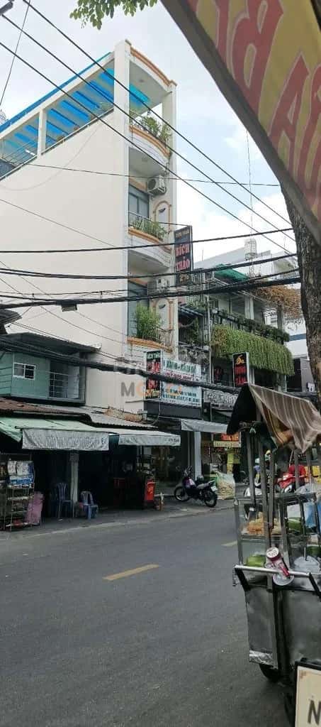 Bán nhà mặt tiền Tôn Đản Quận 4, TP.HCM – 4 phòng ngủ, giá 20 tỷ — Hình 3