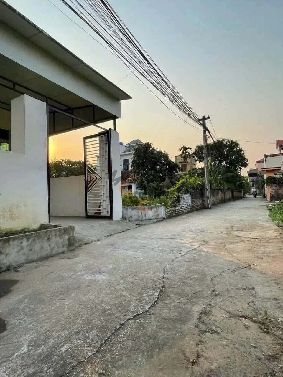 Bán nhà mặt tiền Thôn Tiên Xá 2 Thị xã Mỹ Hào, Hưng Yên – 2 phòng ngủ, giá 2.3 tỷ — Hình 2